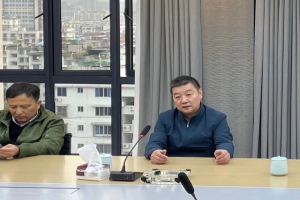 麗水市建設(shè)局黨組書記、局長鐘小松一行到浙江中立建設(shè)有限公司走訪